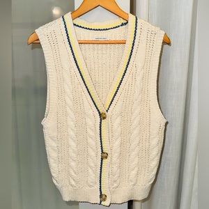 American Eagle Sweater Size Large